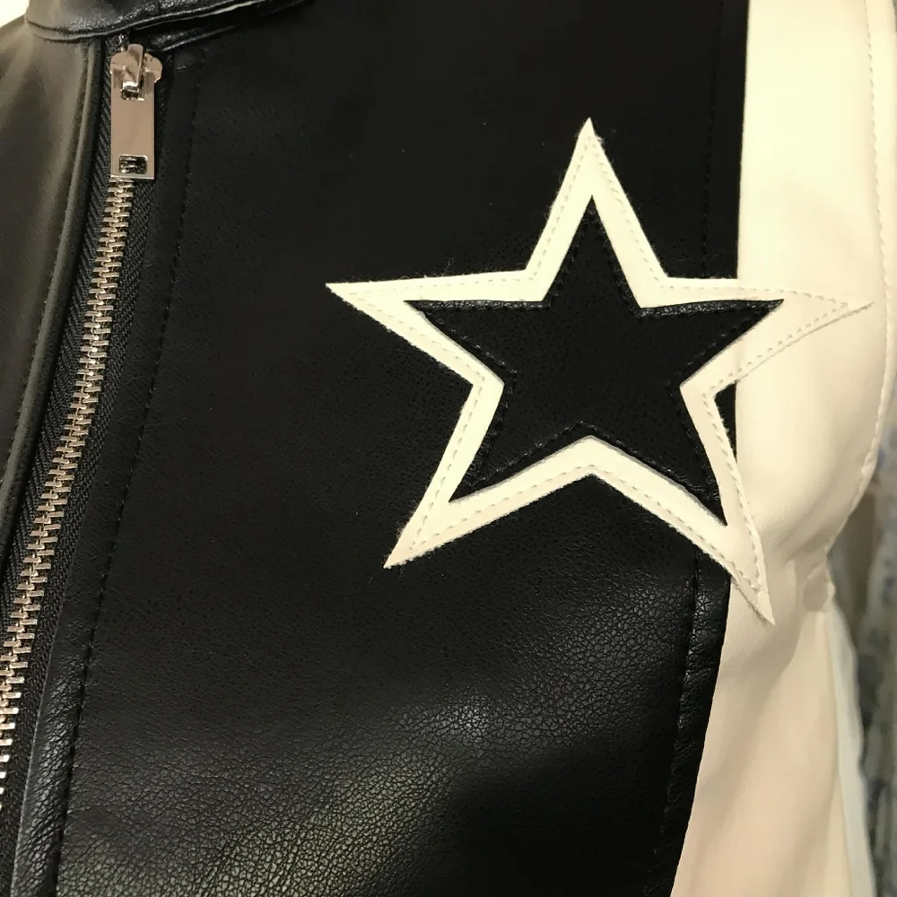 Stoosh NWOT Faux Leather Zip Up Star Outlay Vest Womens Size Small - Picture 6 of 8